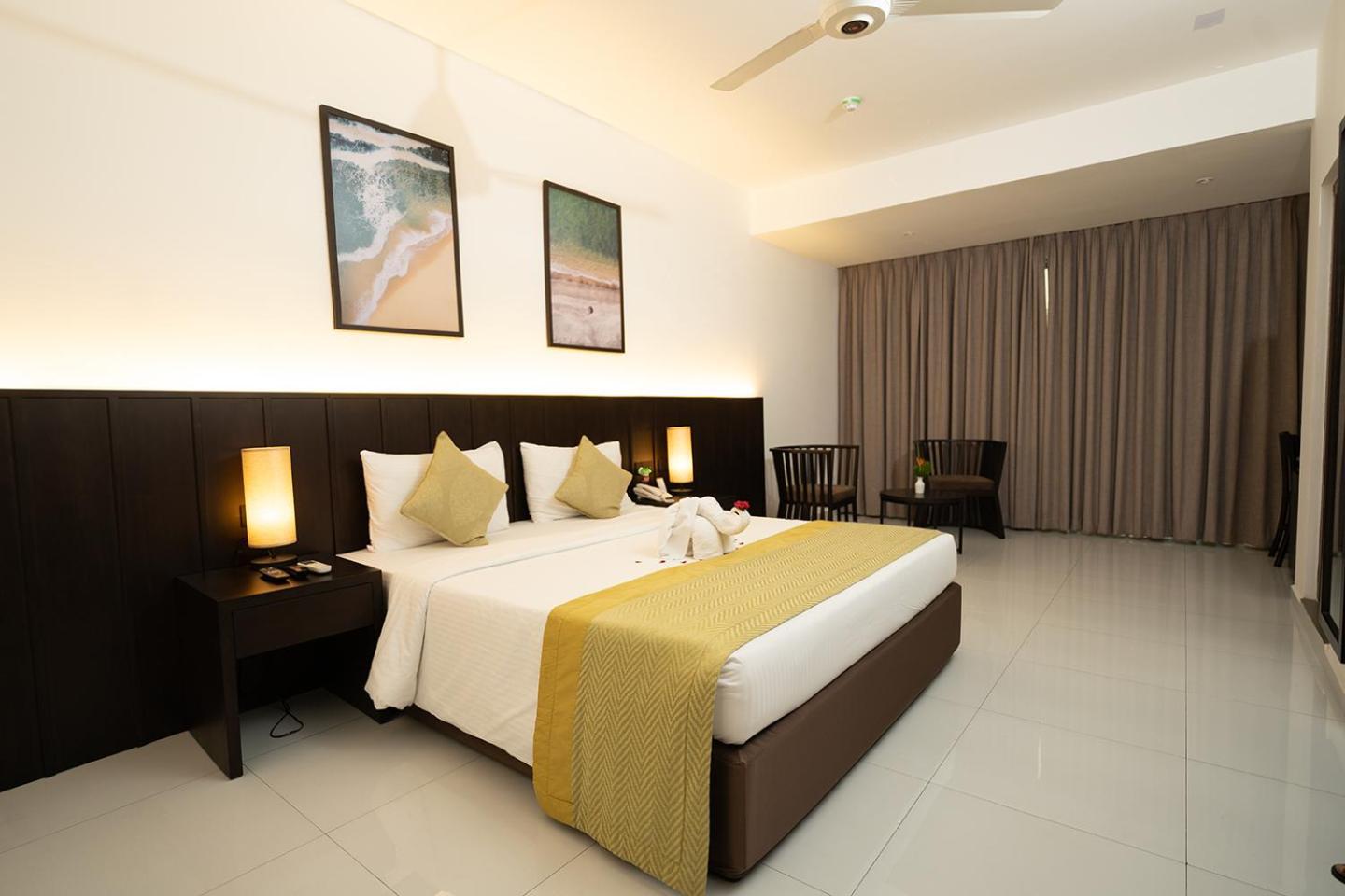 Good Wood Airport Hotel Katunayaka Zewnętrze zdjęcie